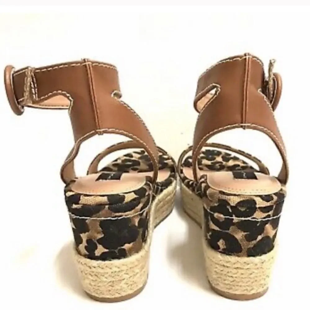 Steve Madden Leopard Print Espadrille  Wedges Size 7.5 NWT